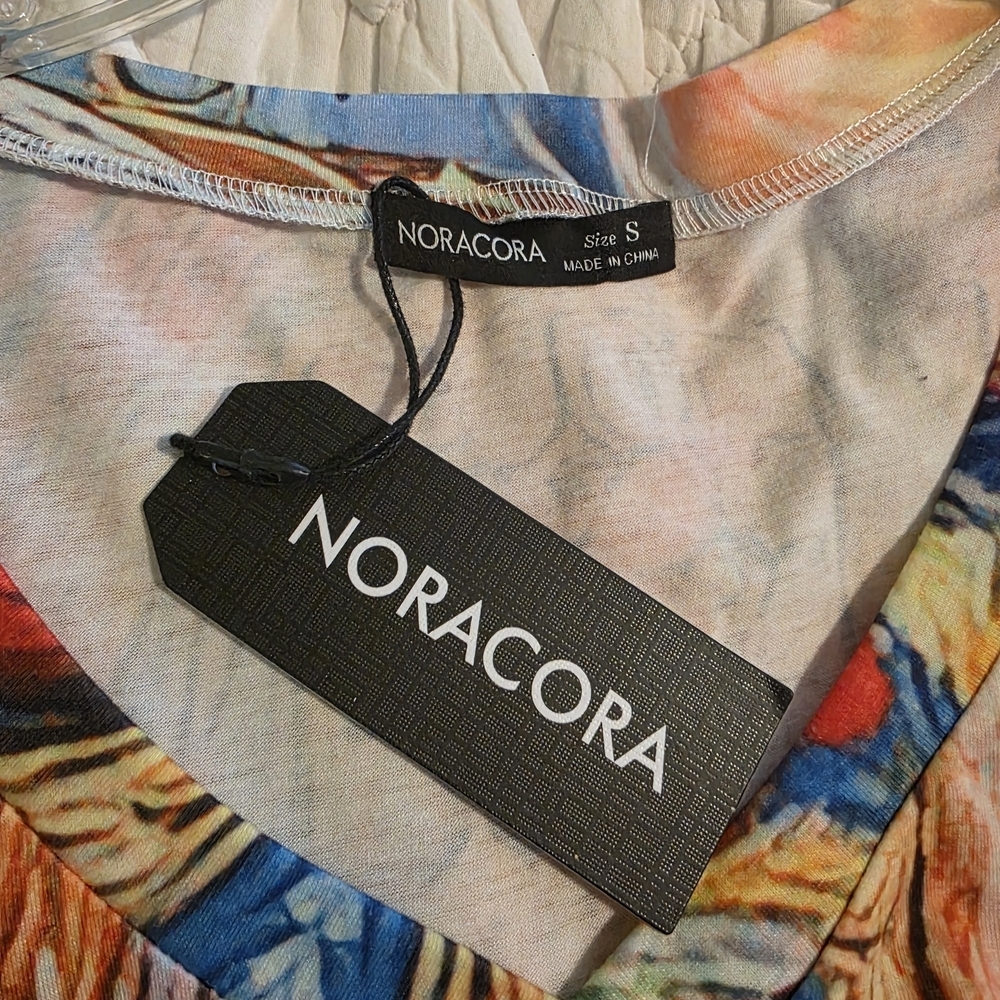 NWT Noracora Colorful Artsy Print Maxi Dress Size Small, Resortwear - Picture 8 of 10